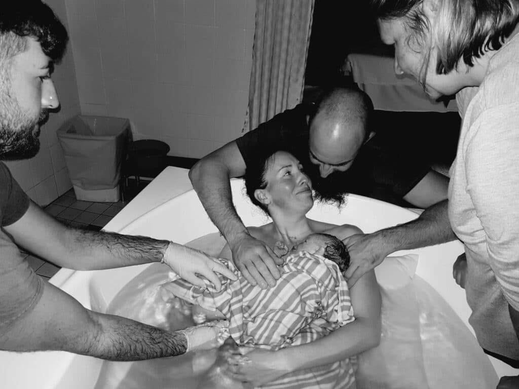 Renee physiological birth in water